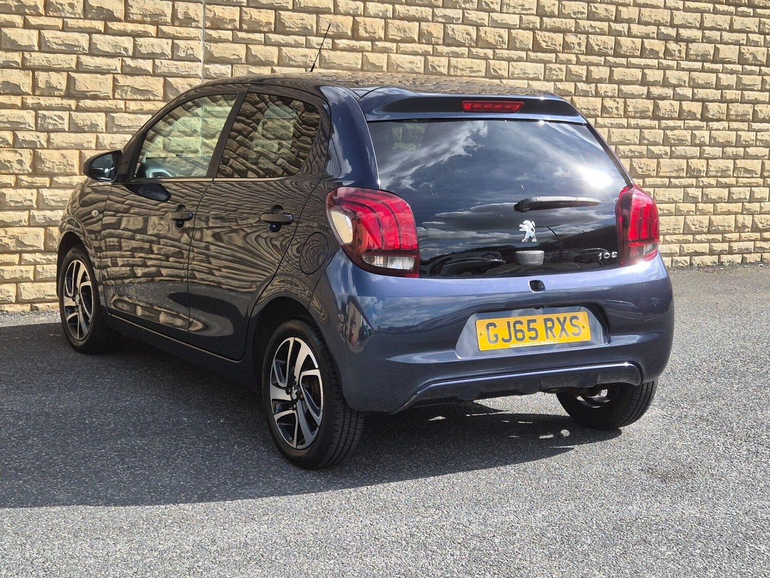 Used Peugeot 108 2015 for sale - 76608900: Photo 21