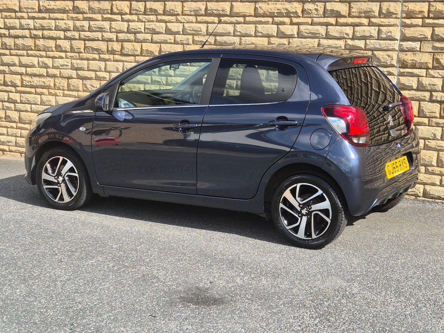 Used Peugeot 108 2015 for sale - 76608900: Photo 24