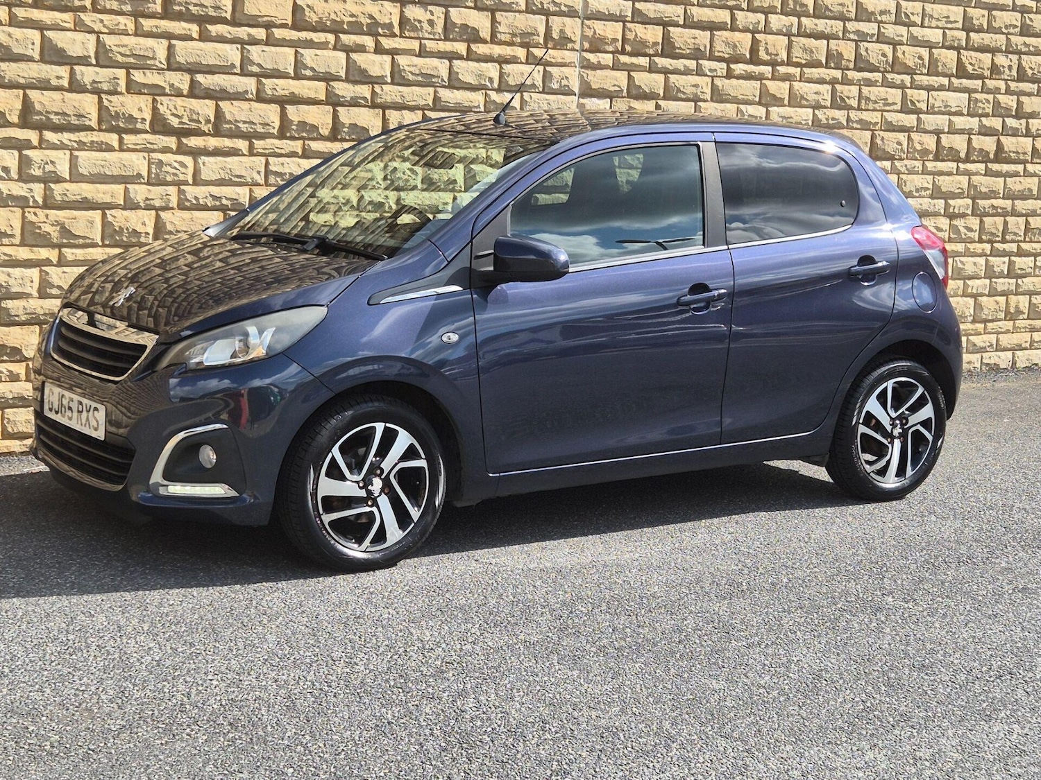 Used Peugeot 108 2015 for sale - 76608900: Photo 27