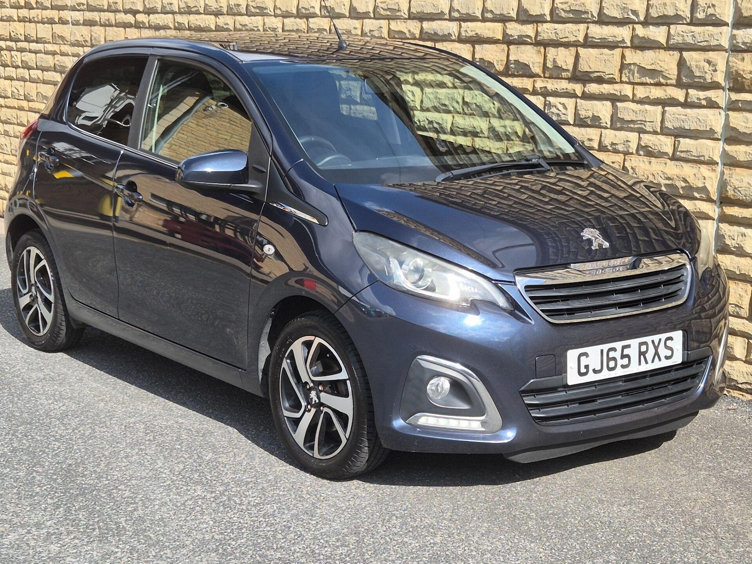 Used Peugeot 108 2015 for sale - 76608900: Photo 9