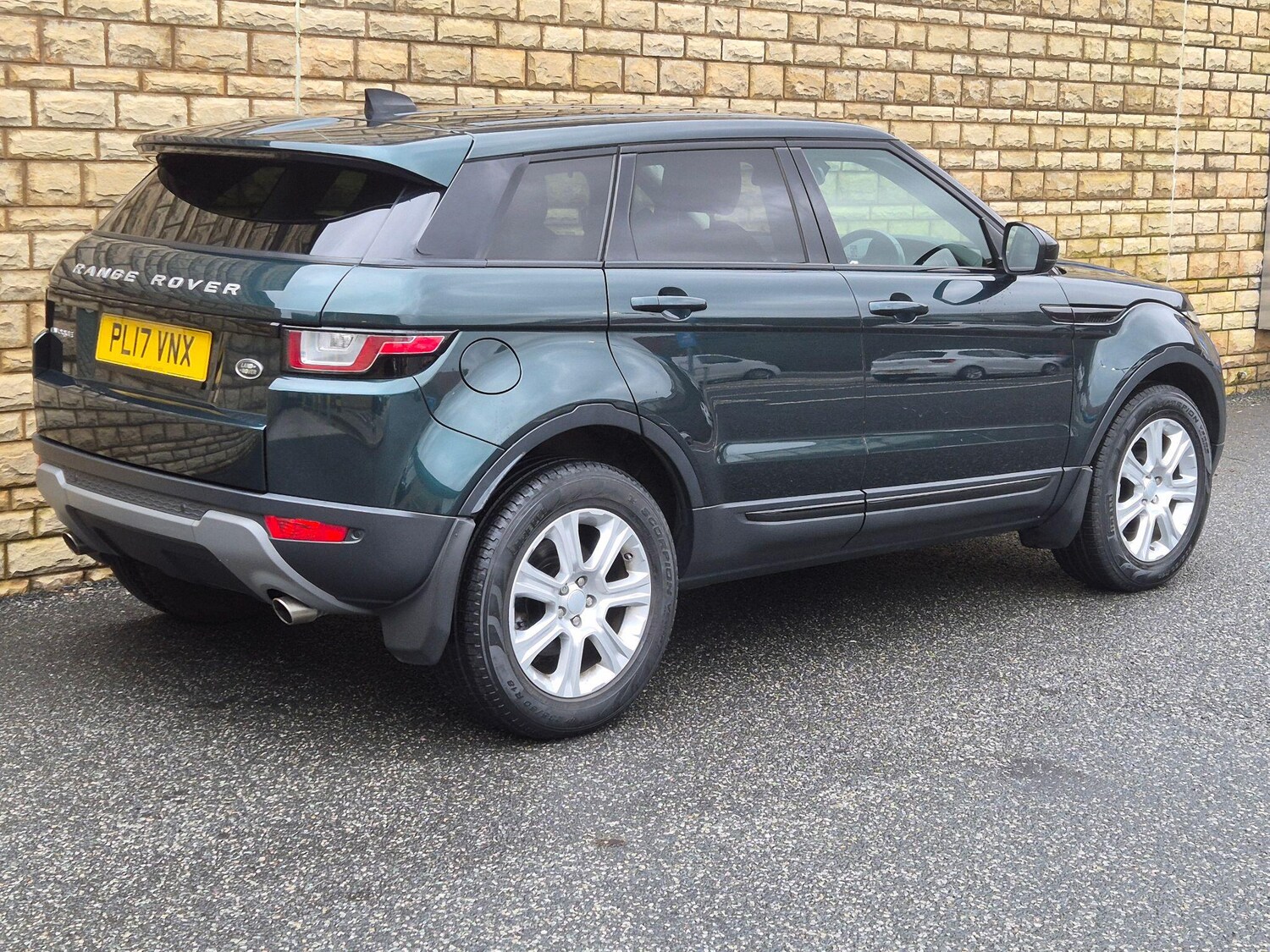 Used Land Rover Range Rover Evoque 2017 for sale - 77465737: Photo 16