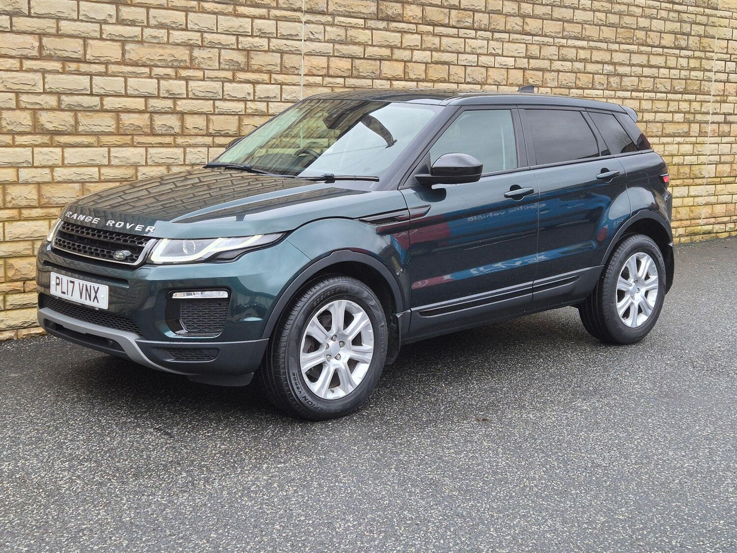 Used Land Rover Range Rover Evoque 2017 for sale - 77465737: Photo 31