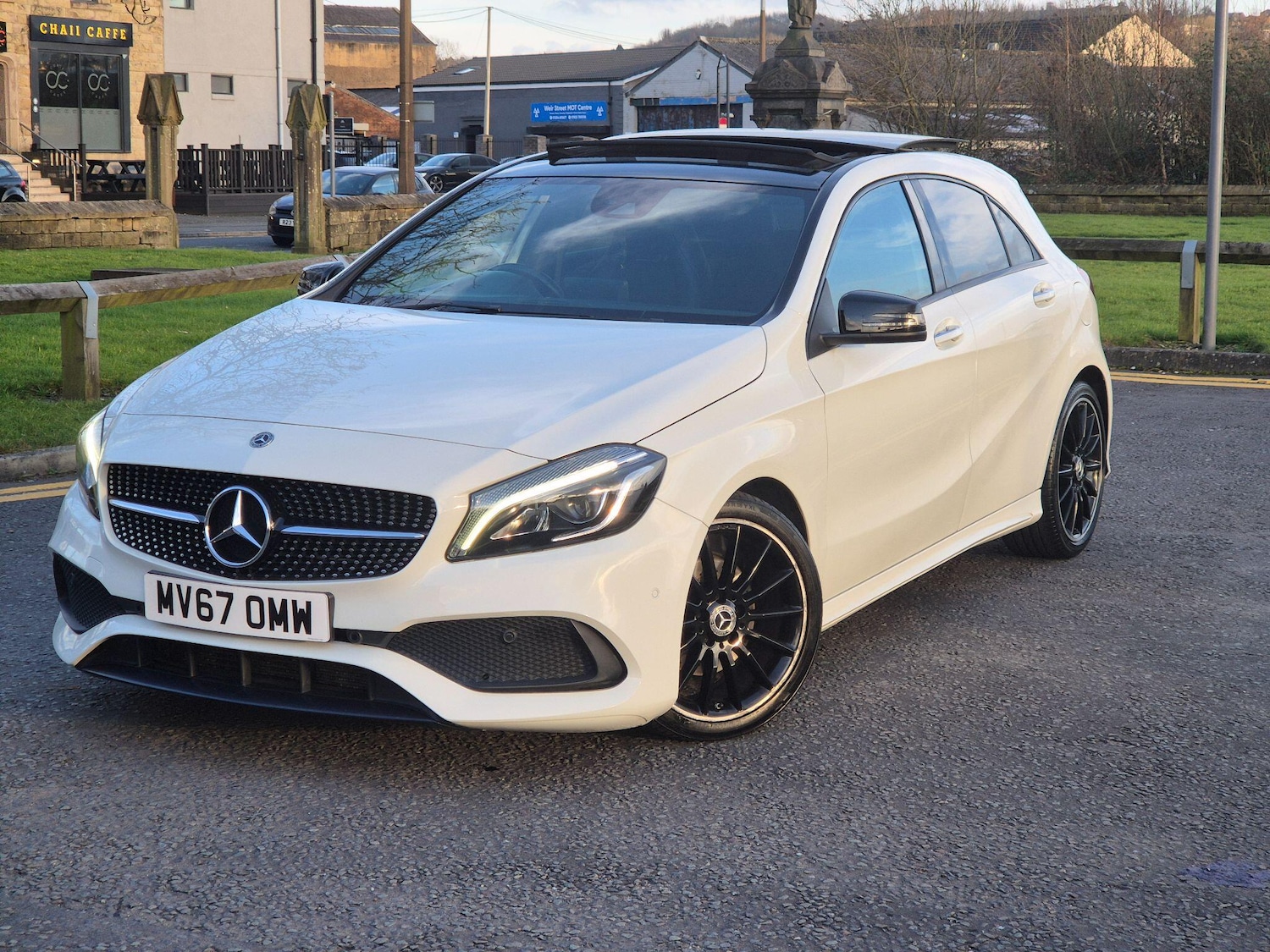 Used Mercedes-Benz A-Class 2017 for sale - 78081287: Photo 3
