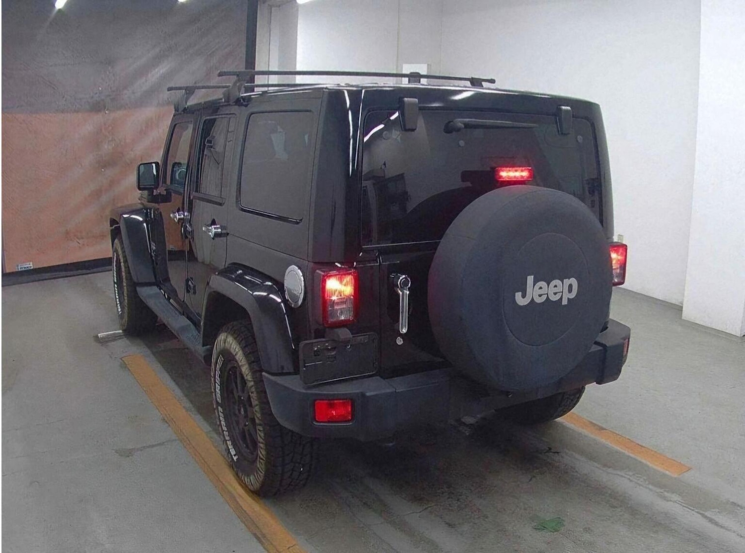 Used Jeep Wrangler 2015 for sale - 77979936: Photo 6