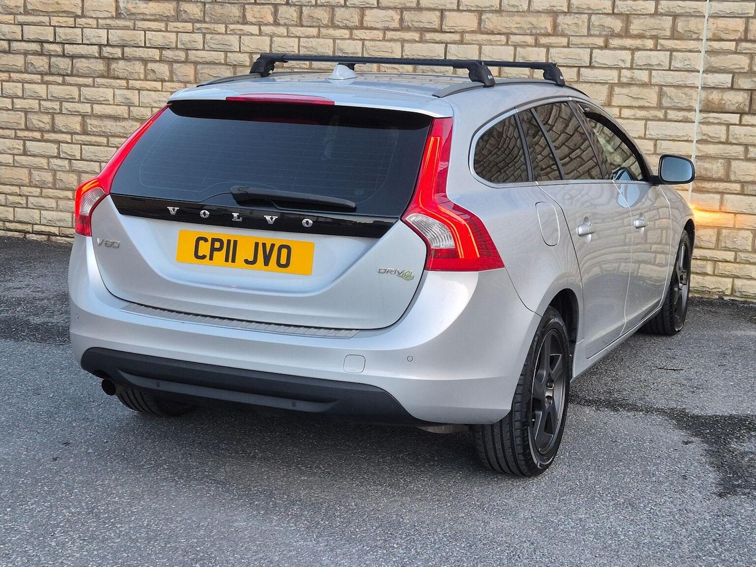 Used Volvo V60 2011 for sale - 77742857: Photo 21