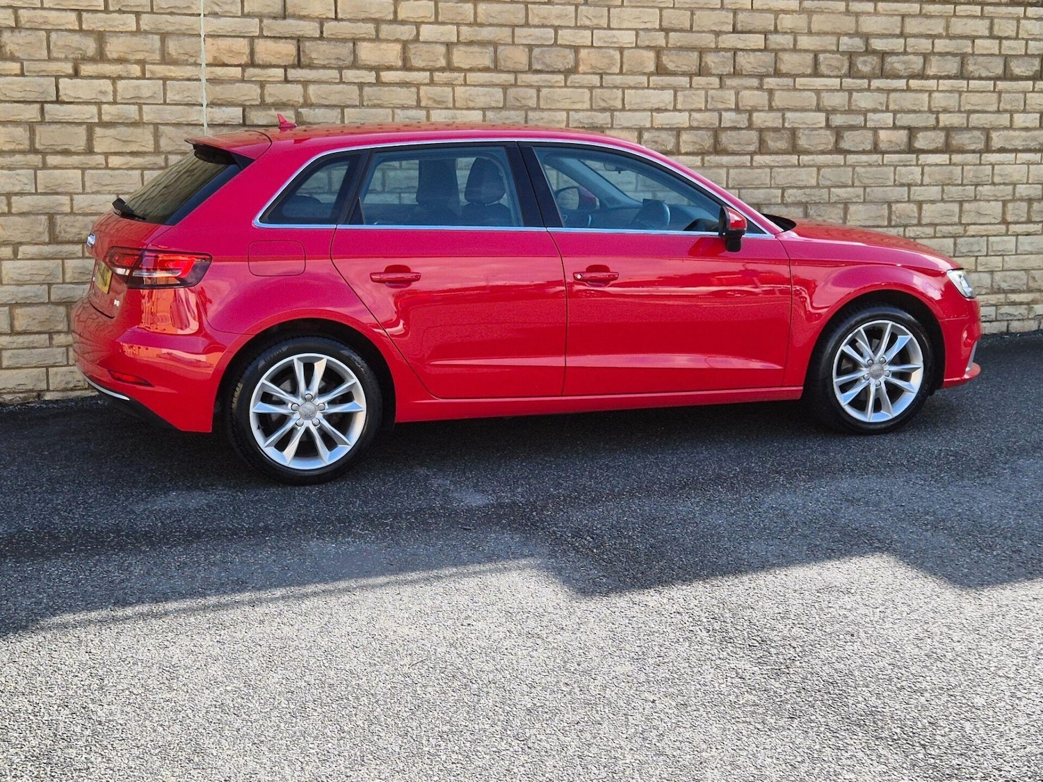Used Audi A3 2017 for sale - 76608912: Photo 16