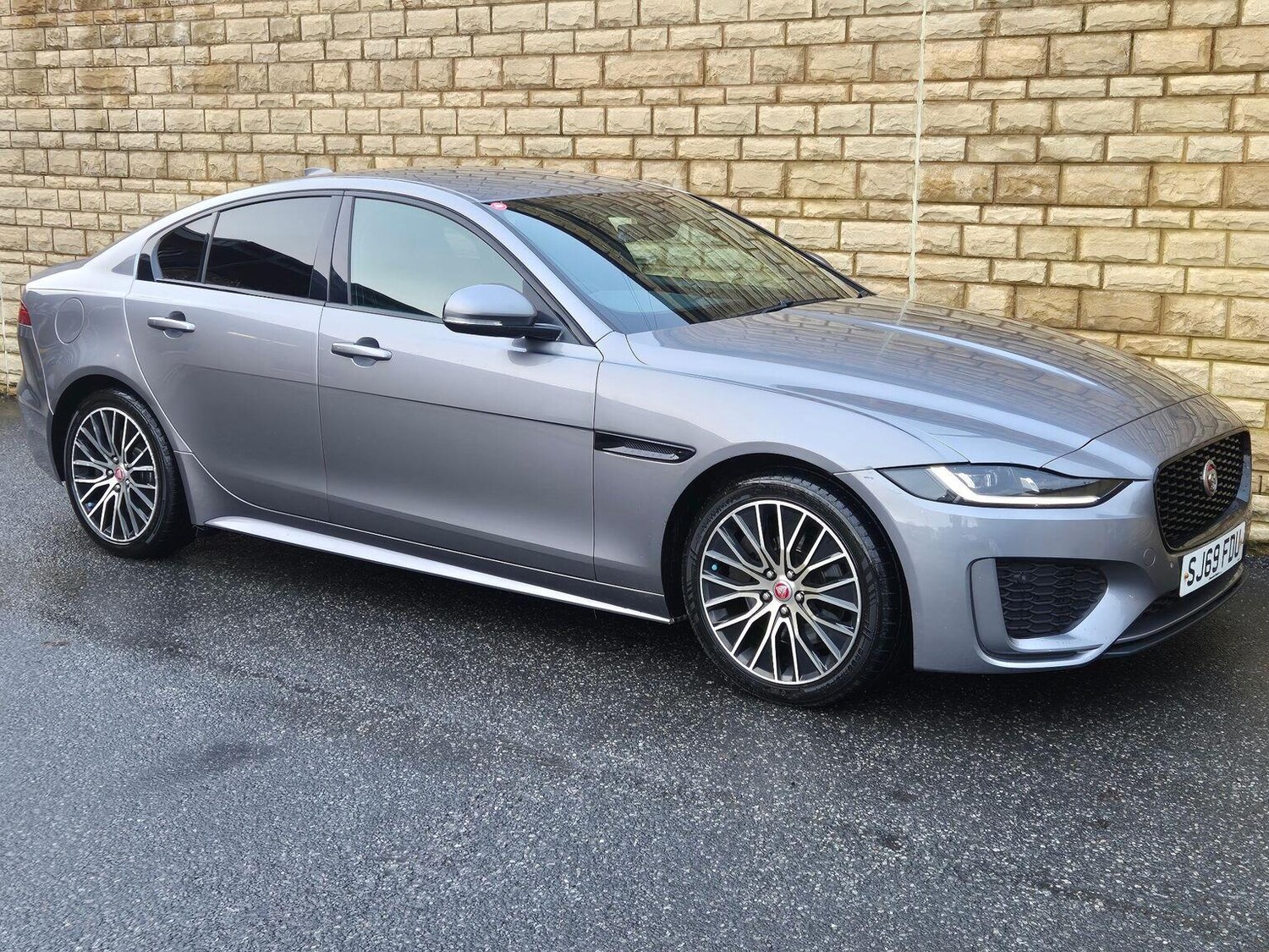 Used Jaguar XE 2019 for sale - 77465646: Photo 12