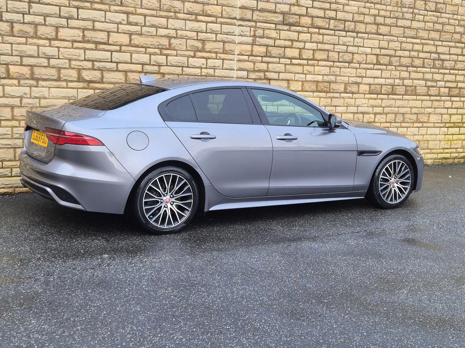 Used Jaguar XE 2019 for sale - 77465646: Photo 15