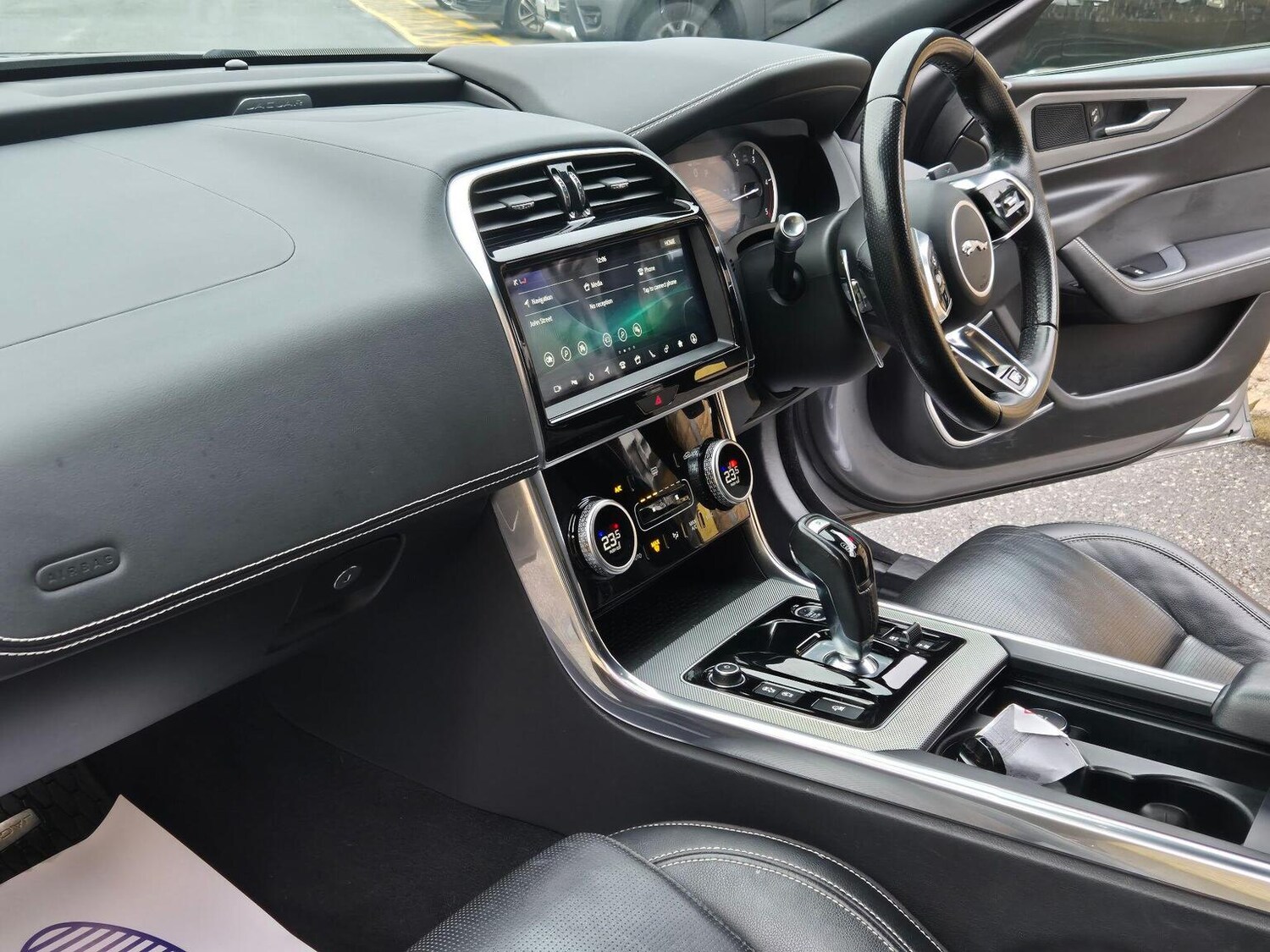 Used Jaguar XE 2019 for sale - 77465646: Photo 22