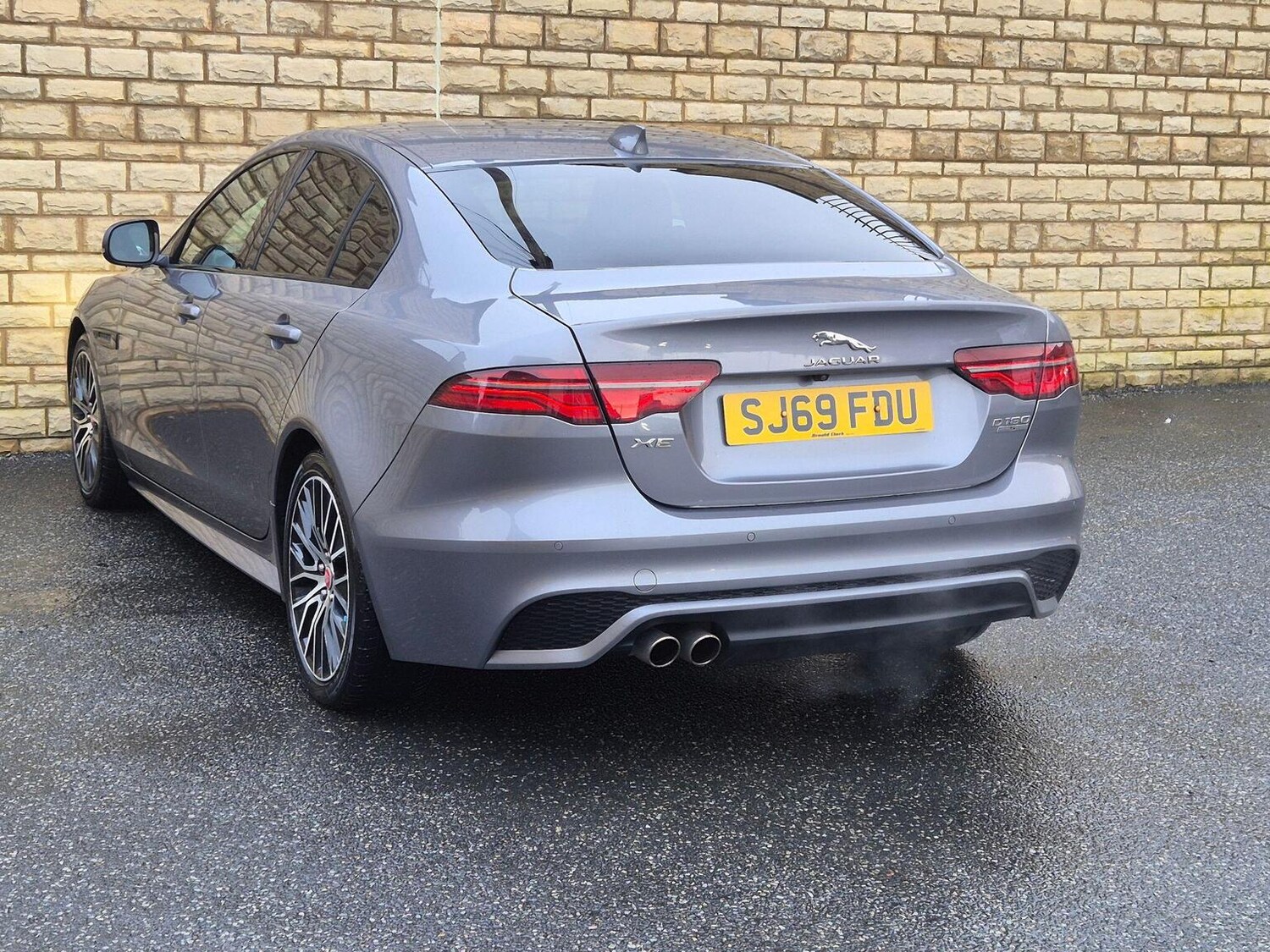 Used Jaguar XE 2019 for sale - 77465646: Photo 23