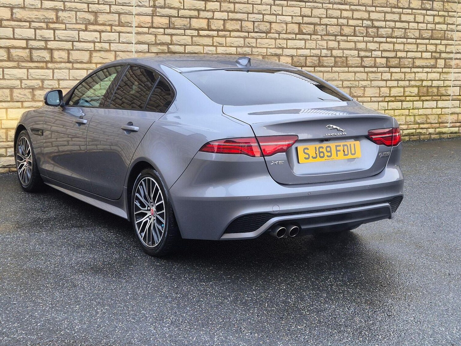 Used Jaguar XE 2019 for sale - 77465646: Photo 24