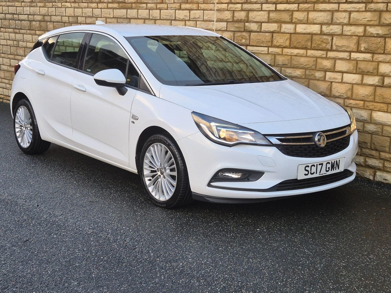 Used Vauxhall Astra 2017 for sale - 76608916: Photo 11
