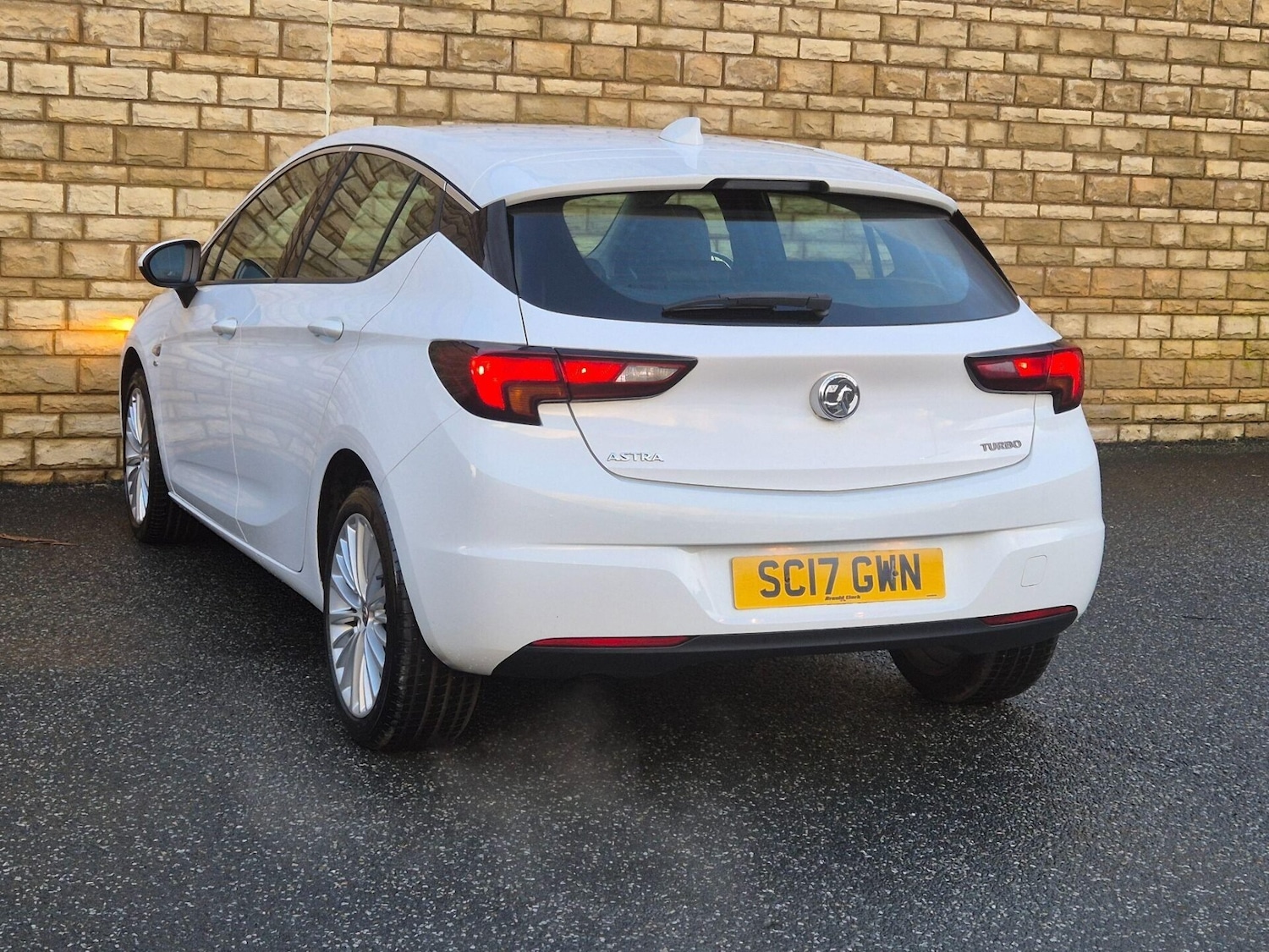 Used Vauxhall Astra 2017 for sale - 76608916: Photo 23