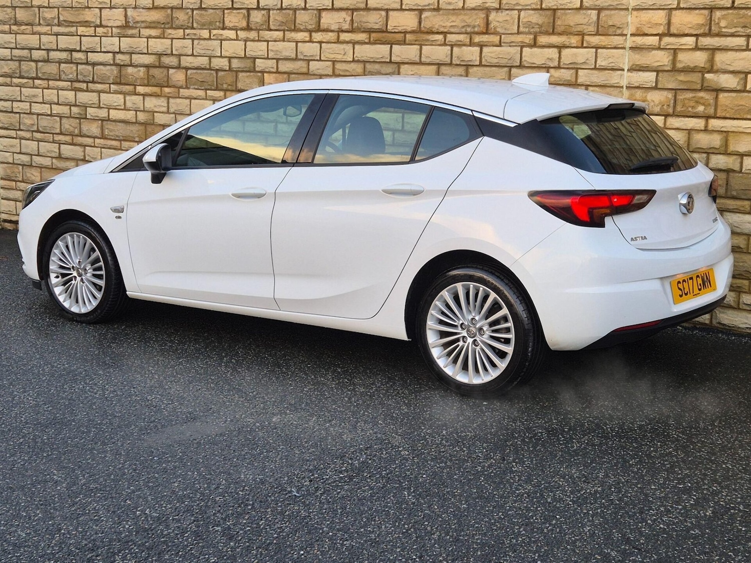 Used Vauxhall Astra 2017 for sale - 76608916: Photo 27