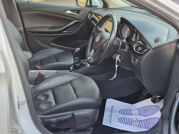 Used Vauxhall Astra 2017 for sale - 76608916: Photo