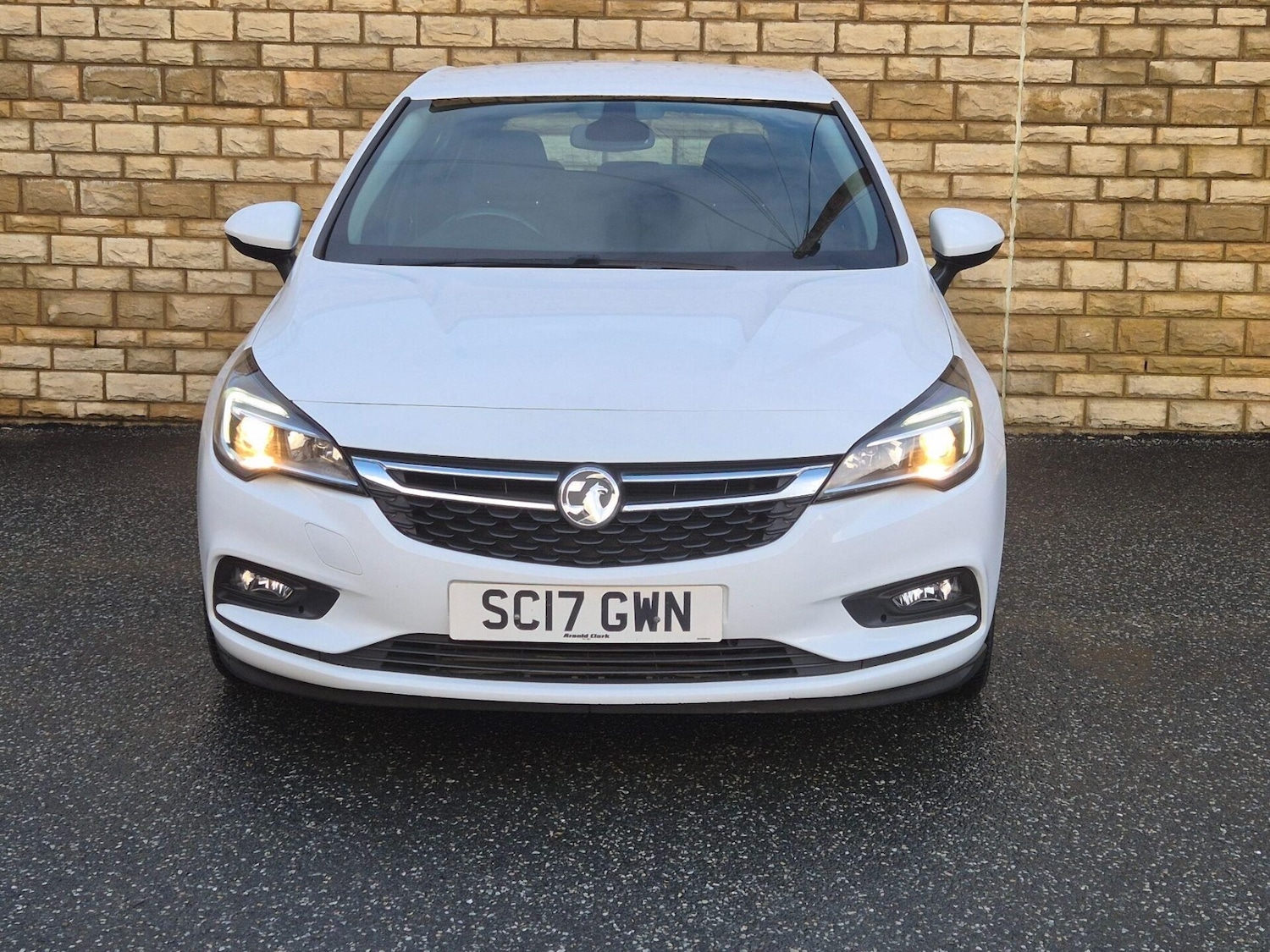 Used Vauxhall Astra 2017 for sale - 76608916: Photo 7