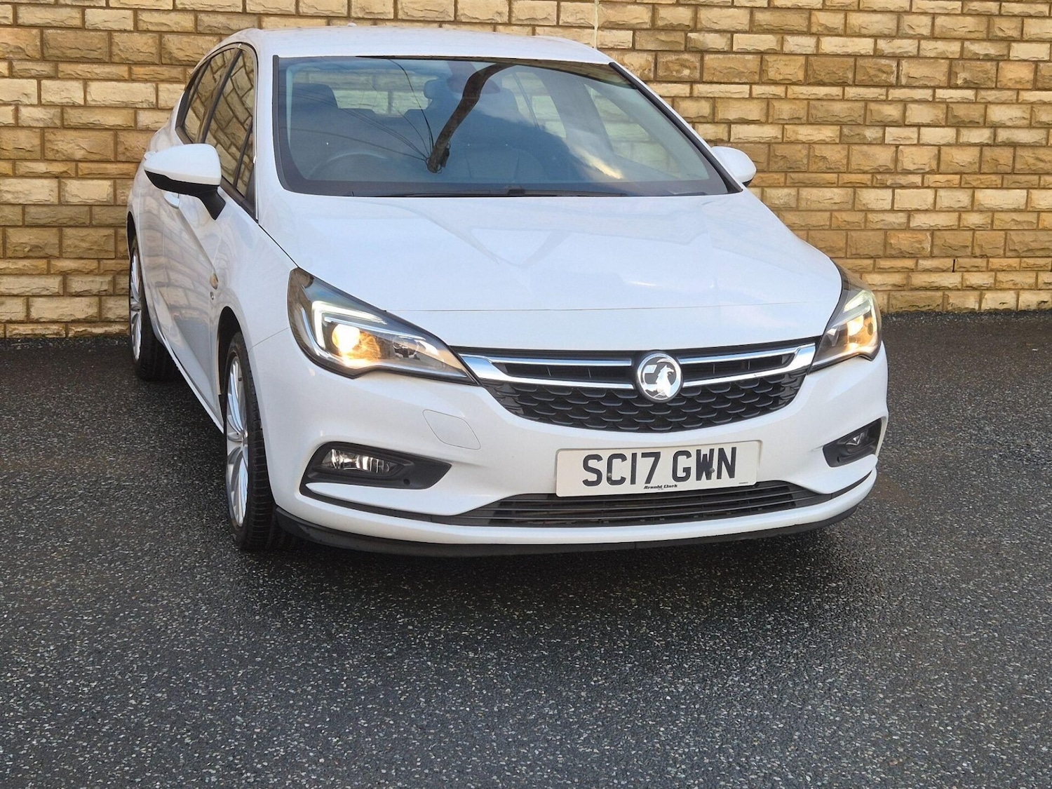 Used Vauxhall Astra 2017 for sale - 76608916: Photo 8