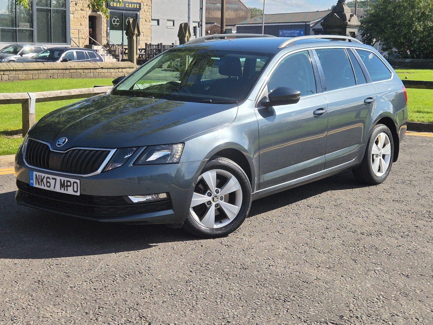 Used Skoda Octavia 2017 for sale - 76608935: Photo 3