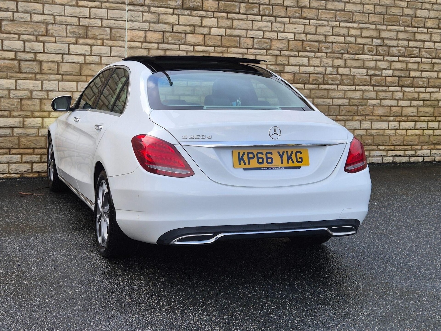 Used Mercedes-Benz C Class 2016 for sale - 76608932: Photo 25