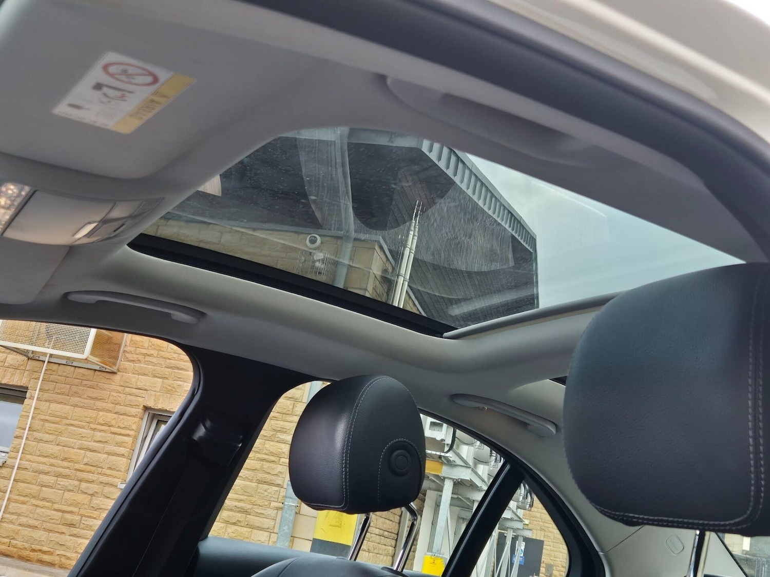 Used Mercedes-Benz C Class 2016 for sale - 76608932: Photo 26