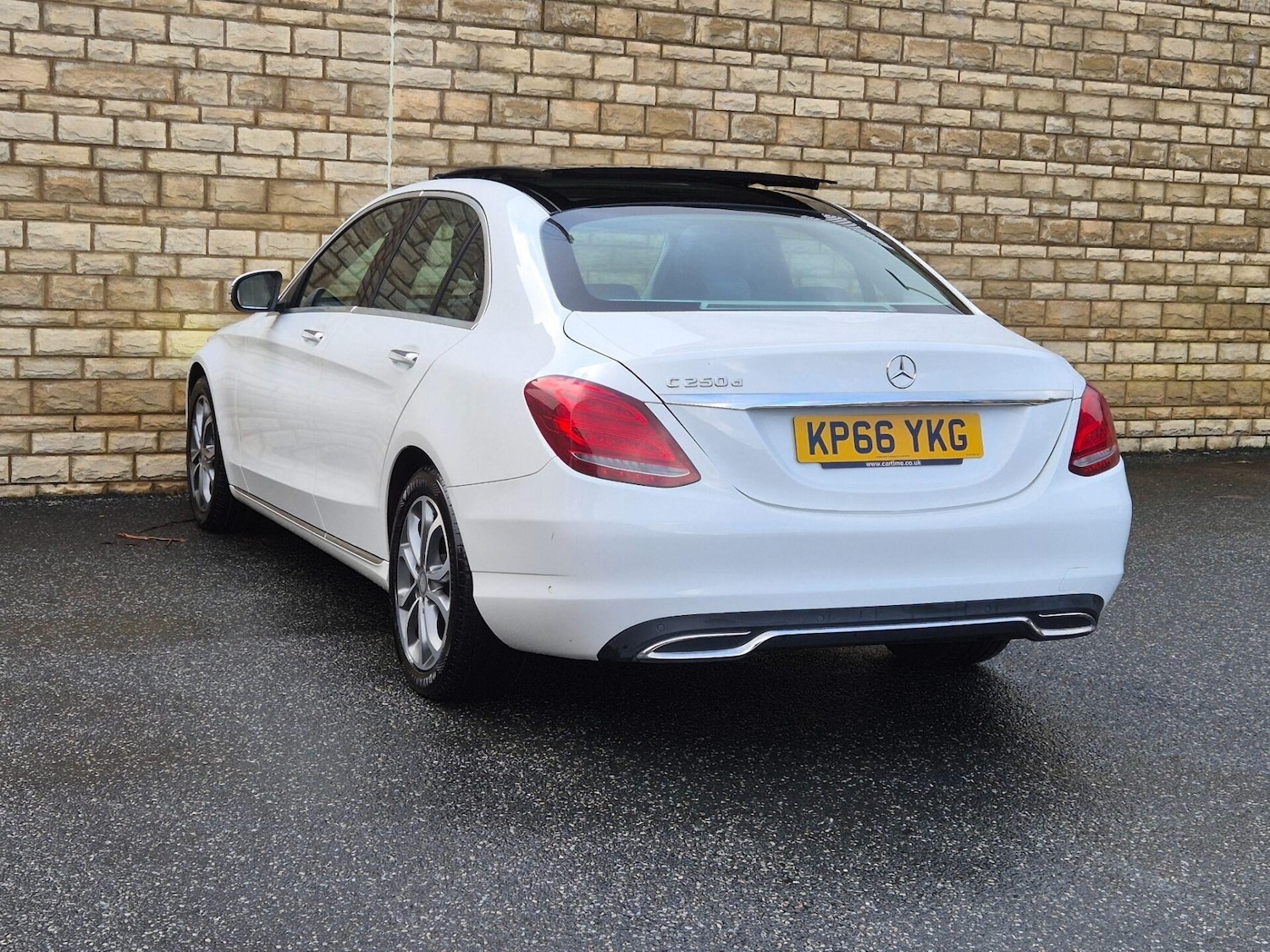 Used Mercedes-Benz C Class 2016 for sale - 76608932: Photo 28