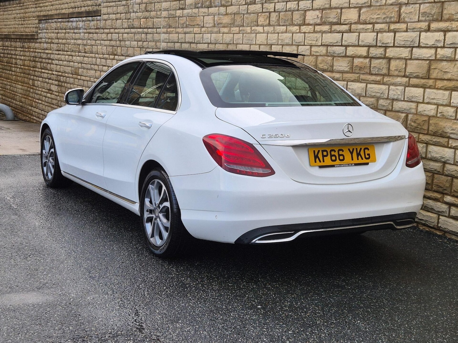 Used Mercedes-Benz C Class 2016 for sale - 76608932: Photo 29