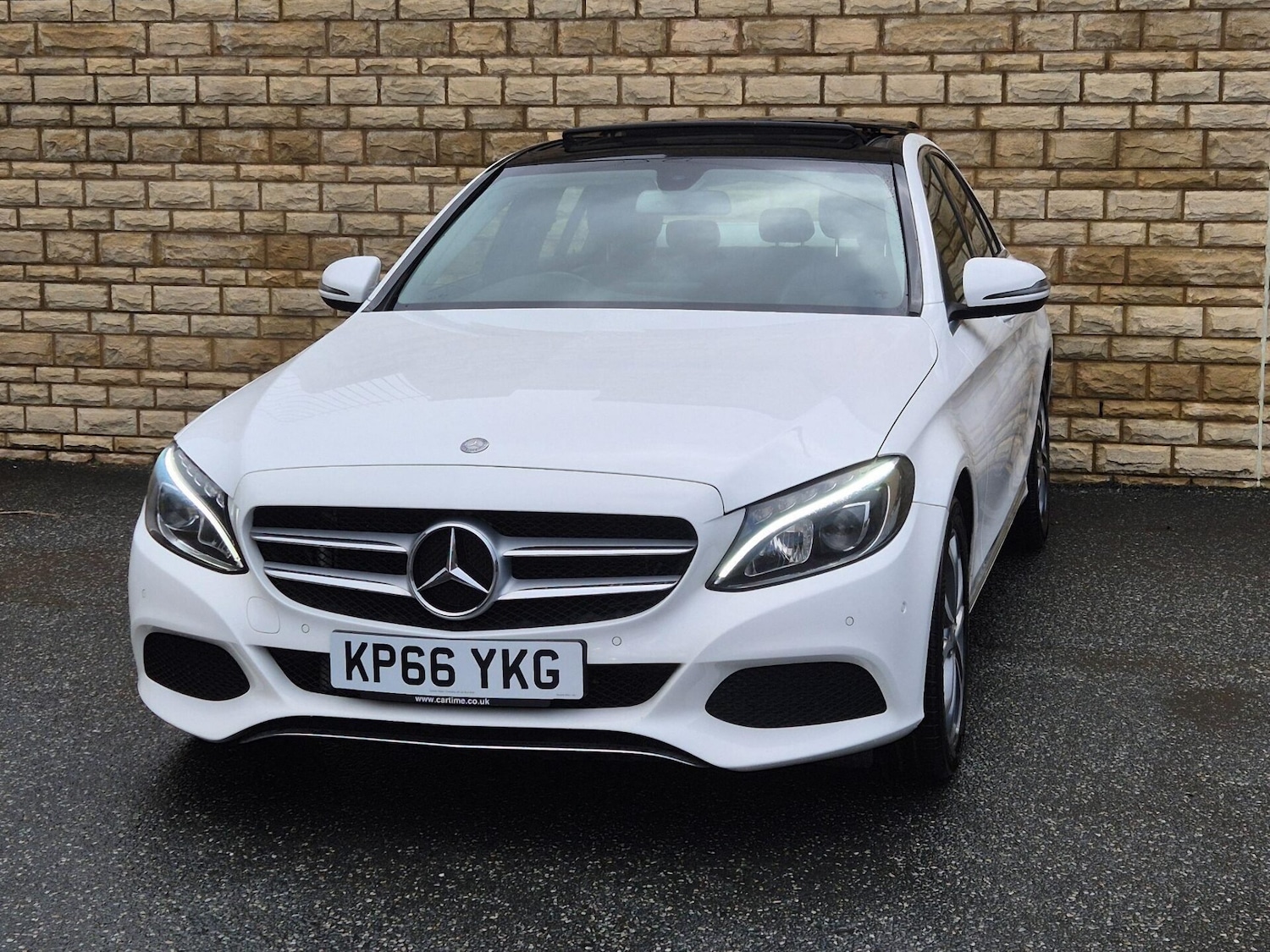 Used Mercedes-Benz C Class 2016 for sale - 76608932: Photo 5