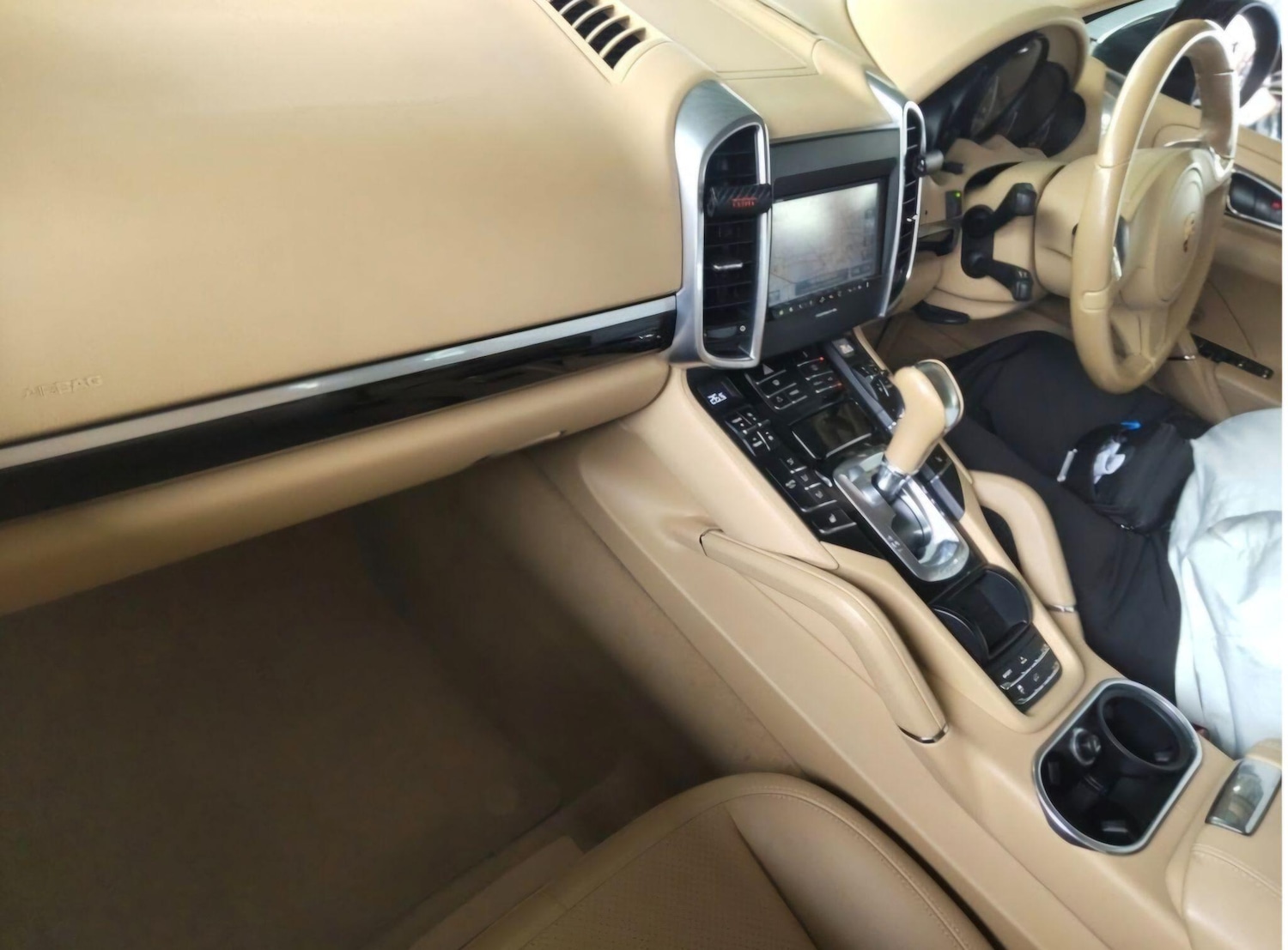 Used Porsche Cayenne for sale - 78101381: Photo 6