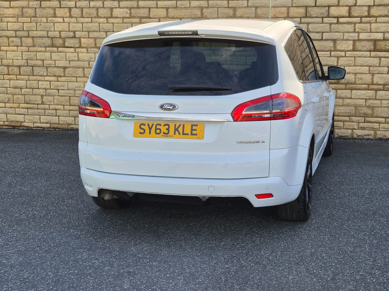 Used Ford S-Max 2013 for sale - 76608934: Photo 17