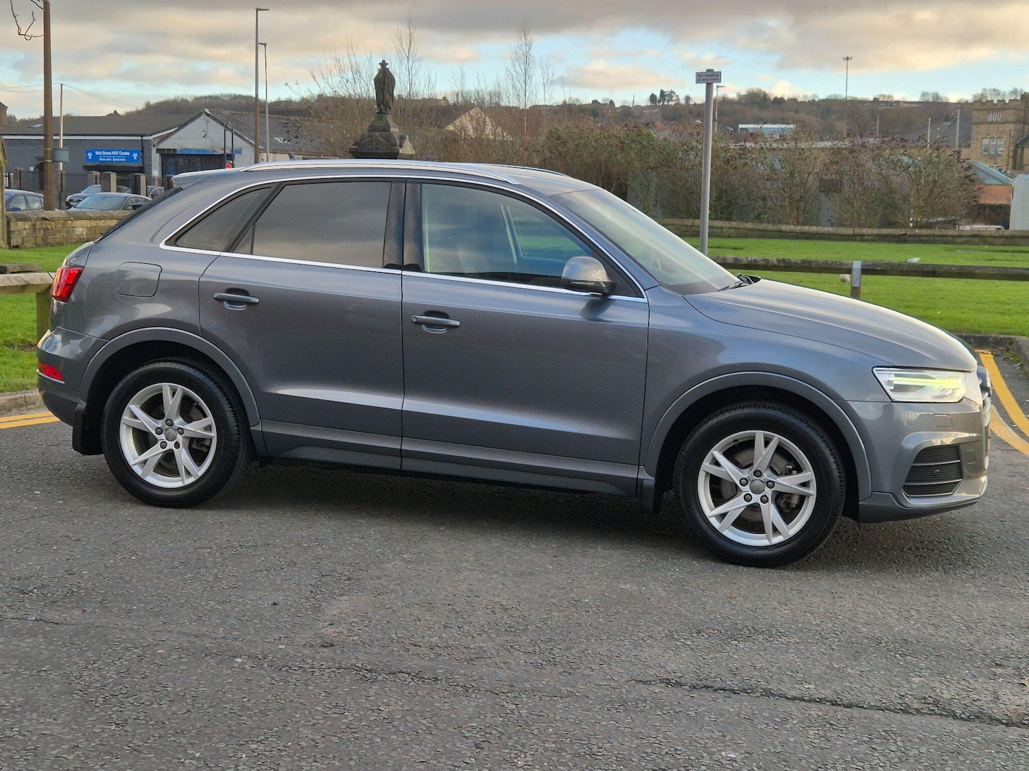 Used Audi Q3 2015 for sale - 77465595: Photo 13