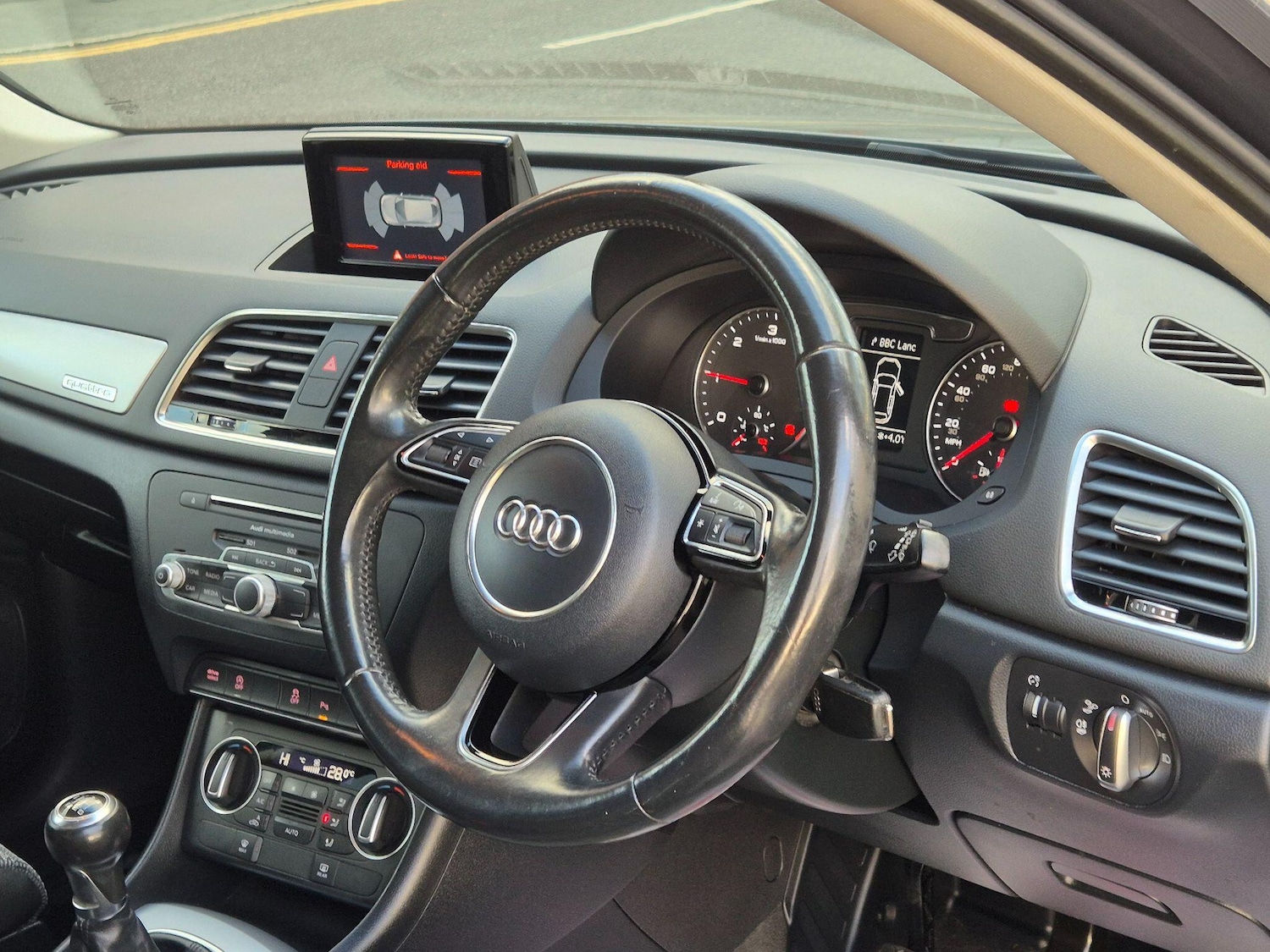 Used Audi Q3 2015 for sale - 77465595: Photo 6