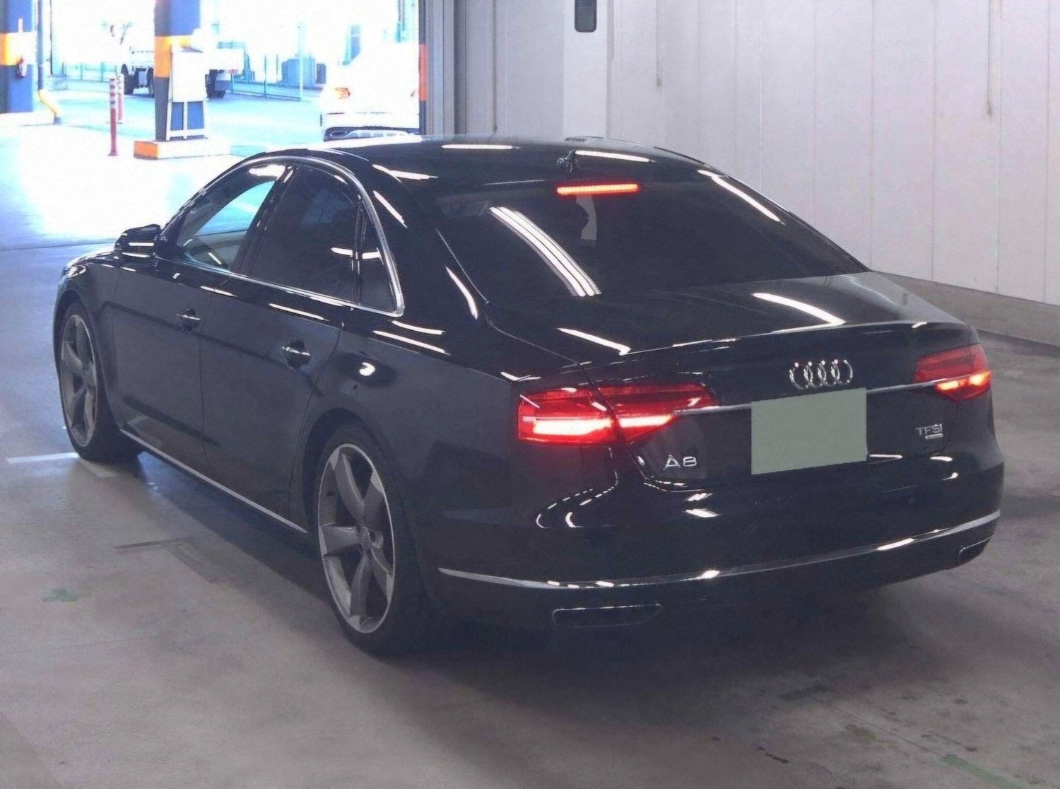 Used Audi A8 for sale - 78100551: Photo 4