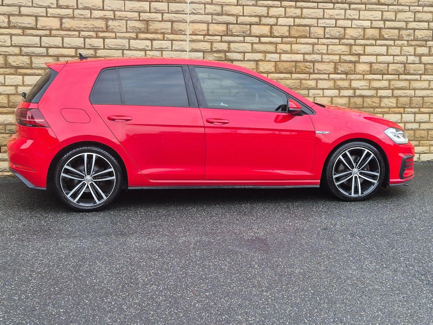 Used Volkswagen Golf 2018 for sale - 77465708: Photo 15