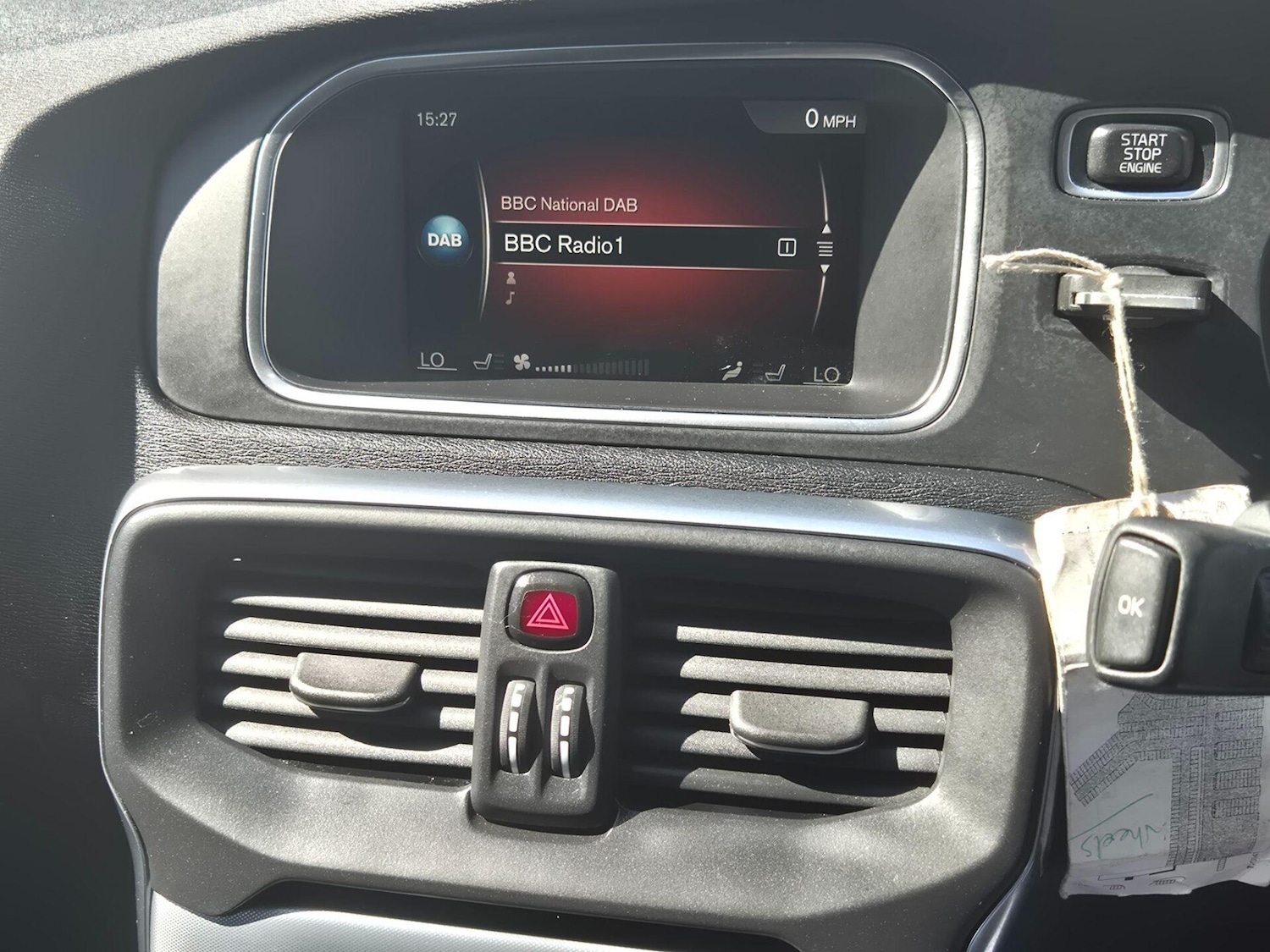 Used Volvo V40 2017 for sale - 76608910: Photo 26