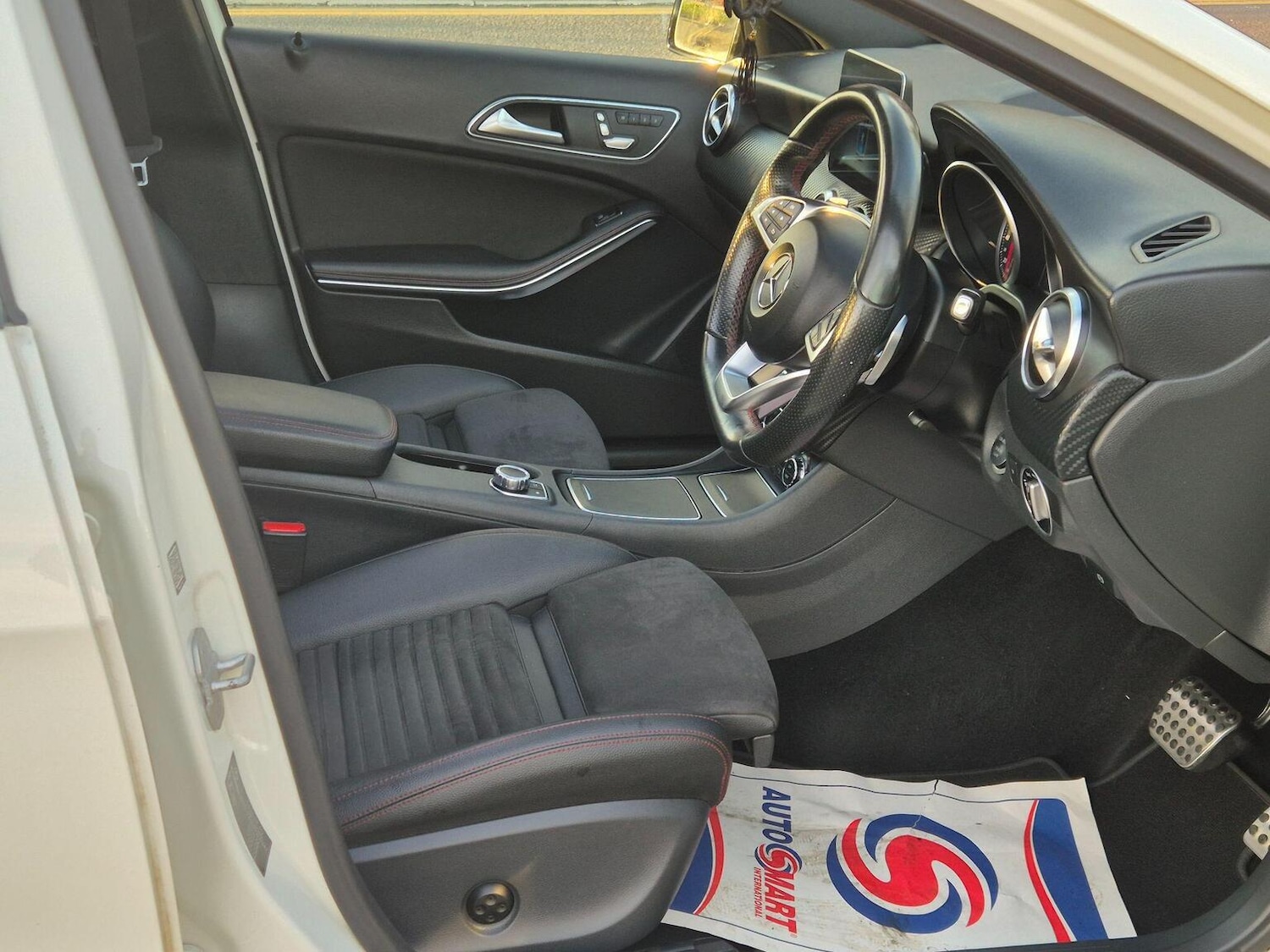 Used Mercedes-Benz A-Class 2017 for sale - 77662192: Photo 2