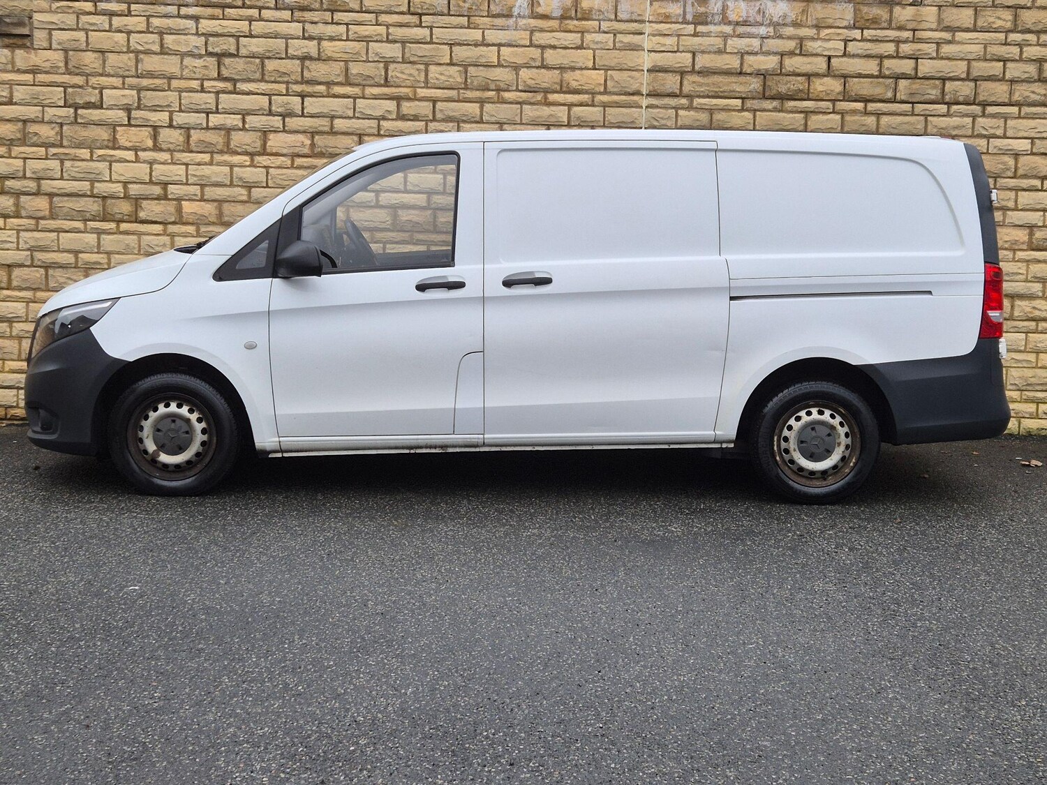 Used Mercedes-Benz Vito 2017 for sale - 78081289: Photo 24