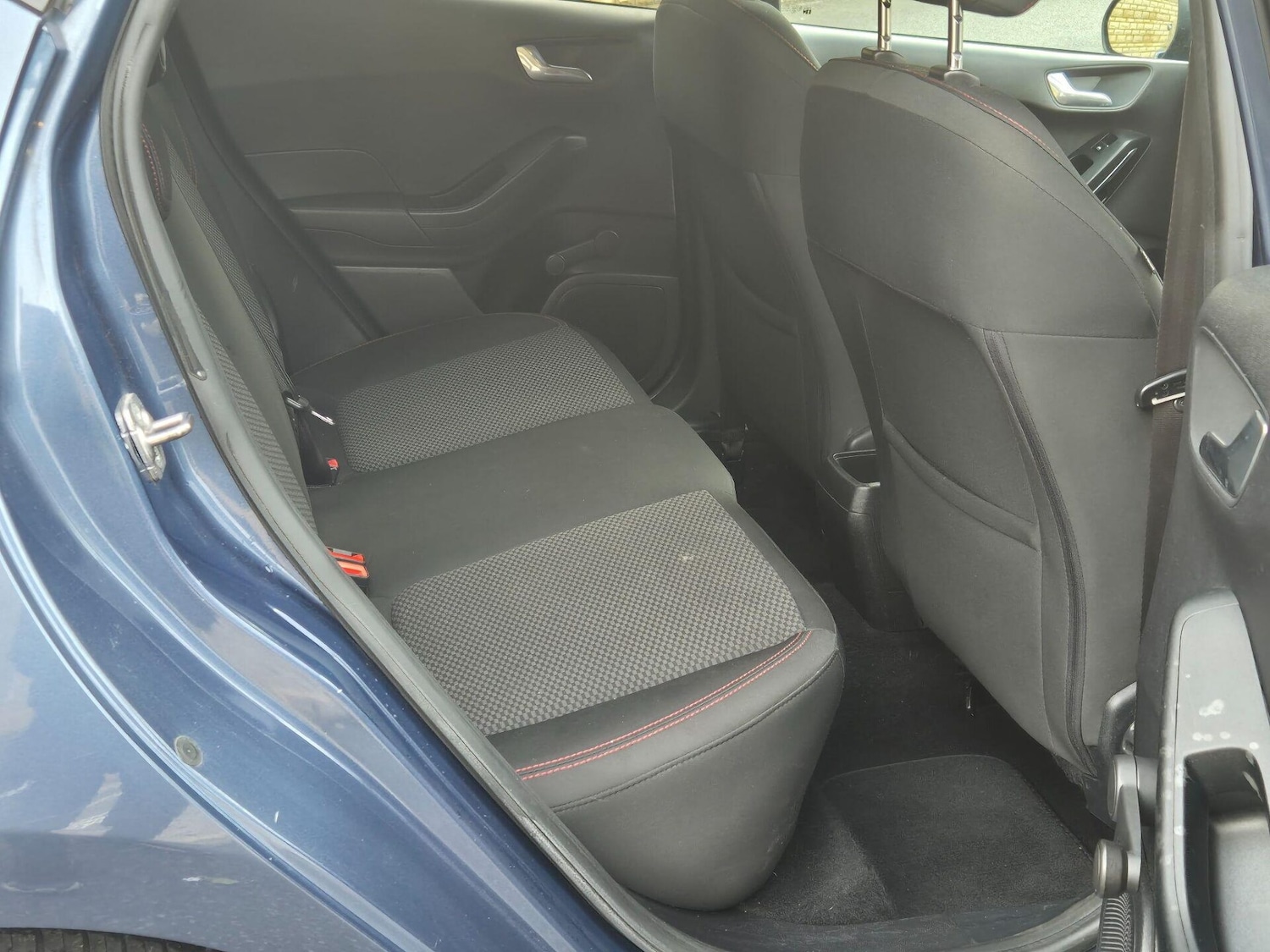 Used Ford Fiesta 2019 for sale - 76608924: Photo 10