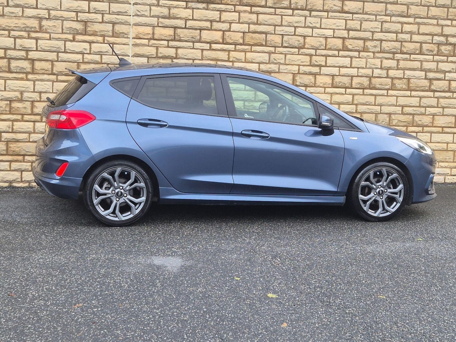 Used Ford Fiesta 2019 for sale - 76608924: Photo 16