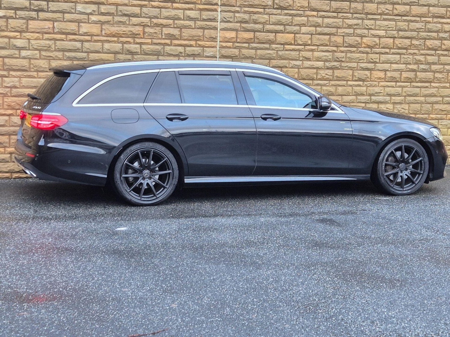 Used Mercedes-Benz E Class 2020 for sale - 76734655: Photo 15