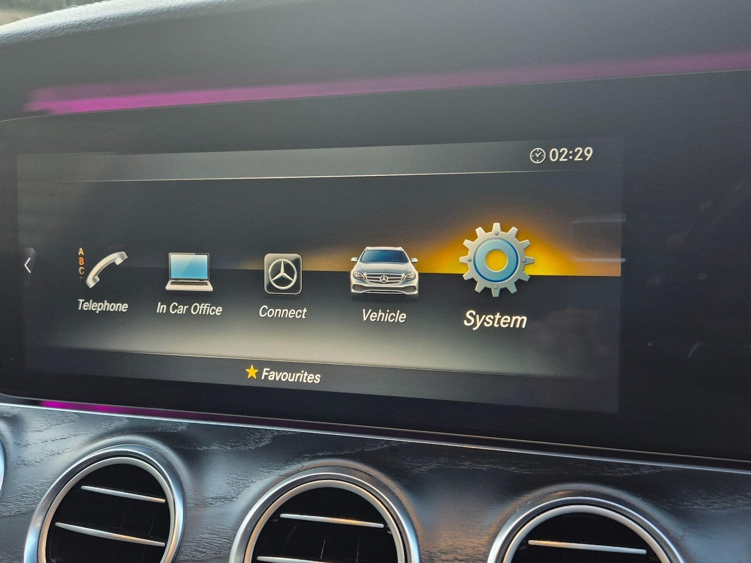 Used Mercedes-Benz E Class 2020 for sale - 76734655: Photo 19