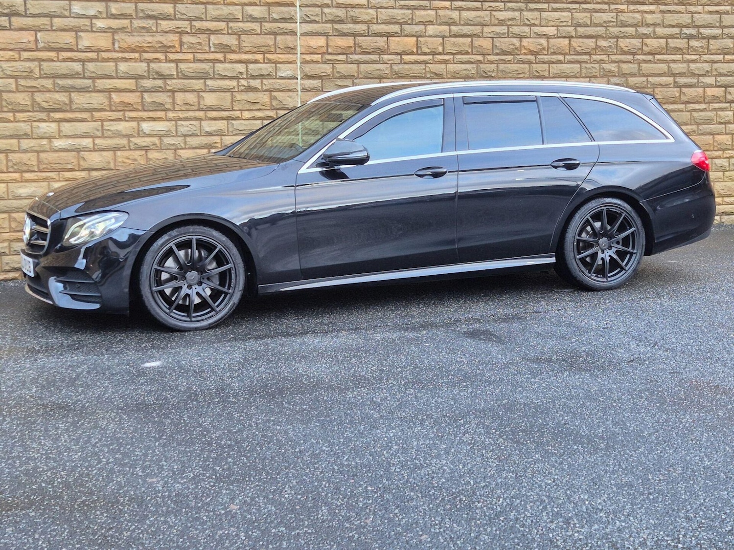 Used Mercedes-Benz E Class 2020 for sale - 76734655: Photo 31