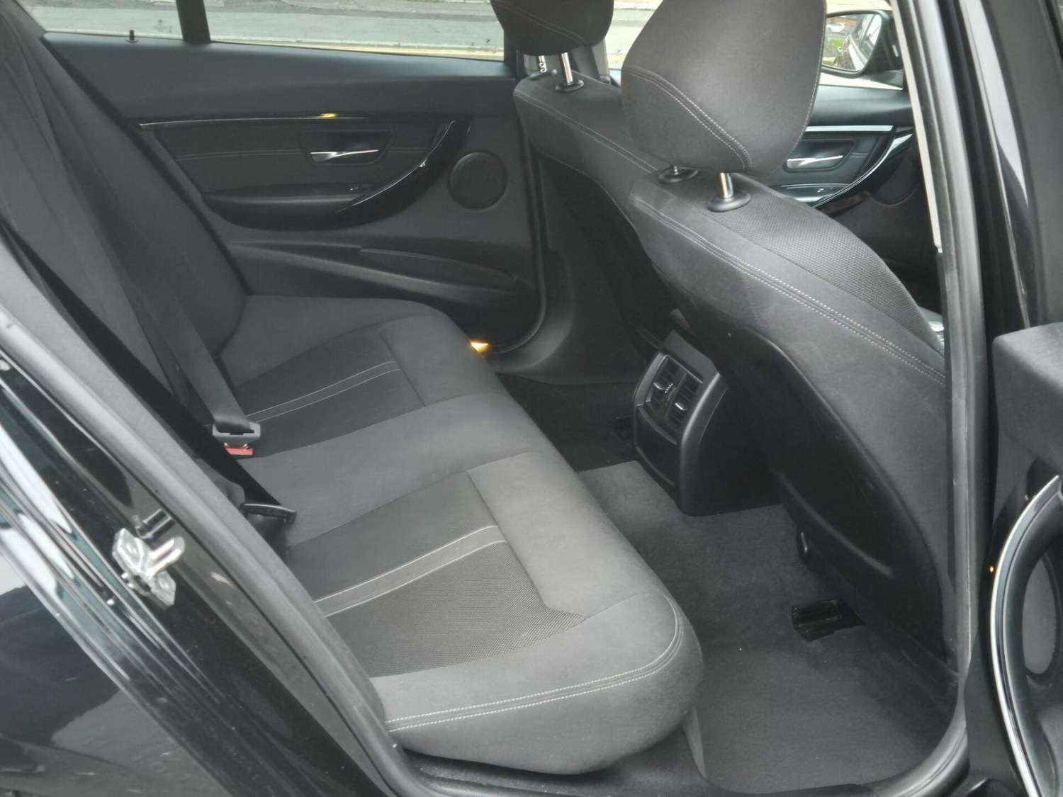 Used BMW 3 Series 2015 for sale - 77083297: Photo 6