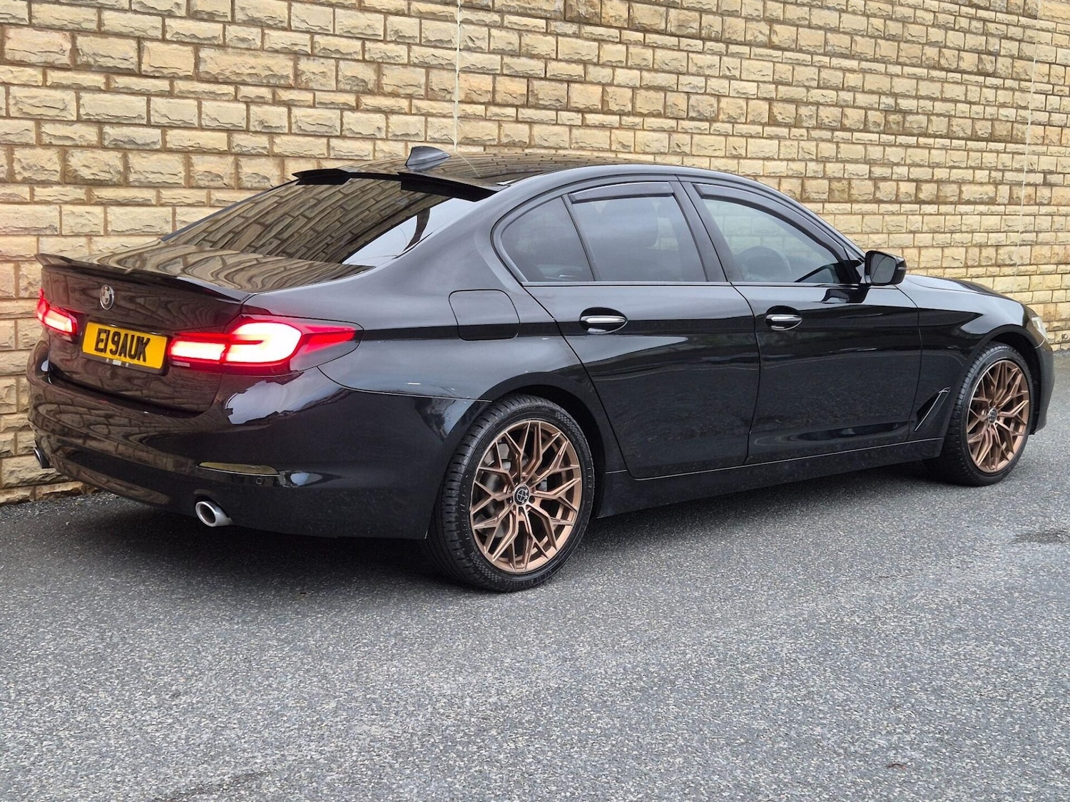 Used BMW 5 Series 2017 for sale - 76608930: Photo 17