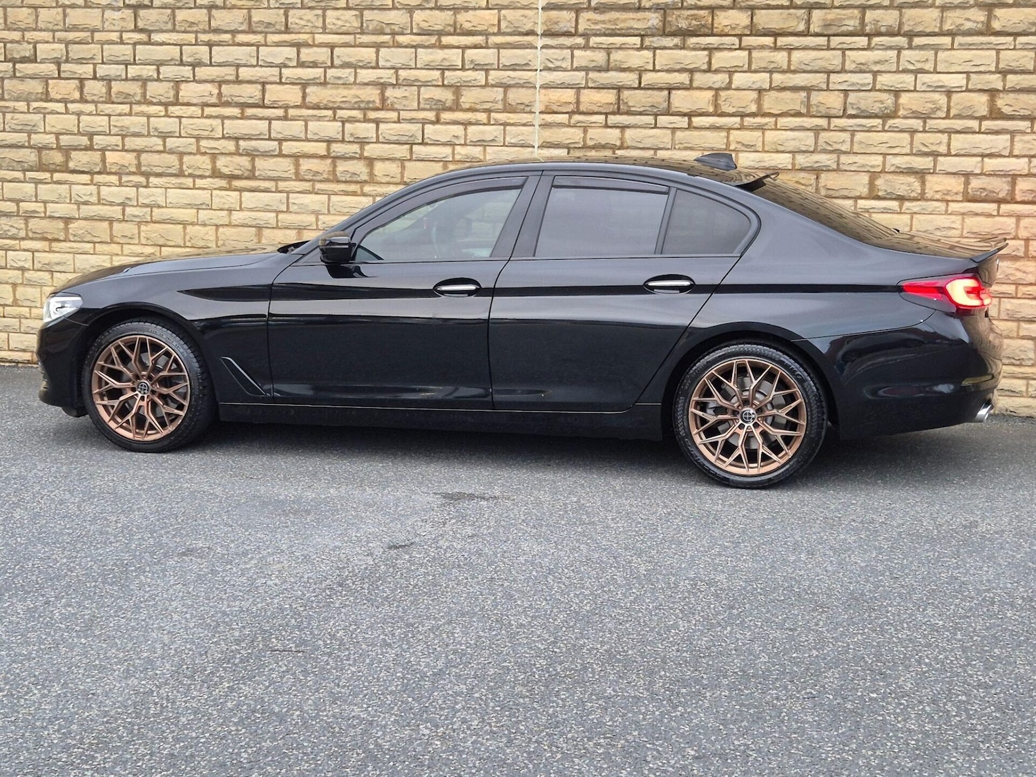 Used BMW 5 Series 2017 for sale - 76608930: Photo 28