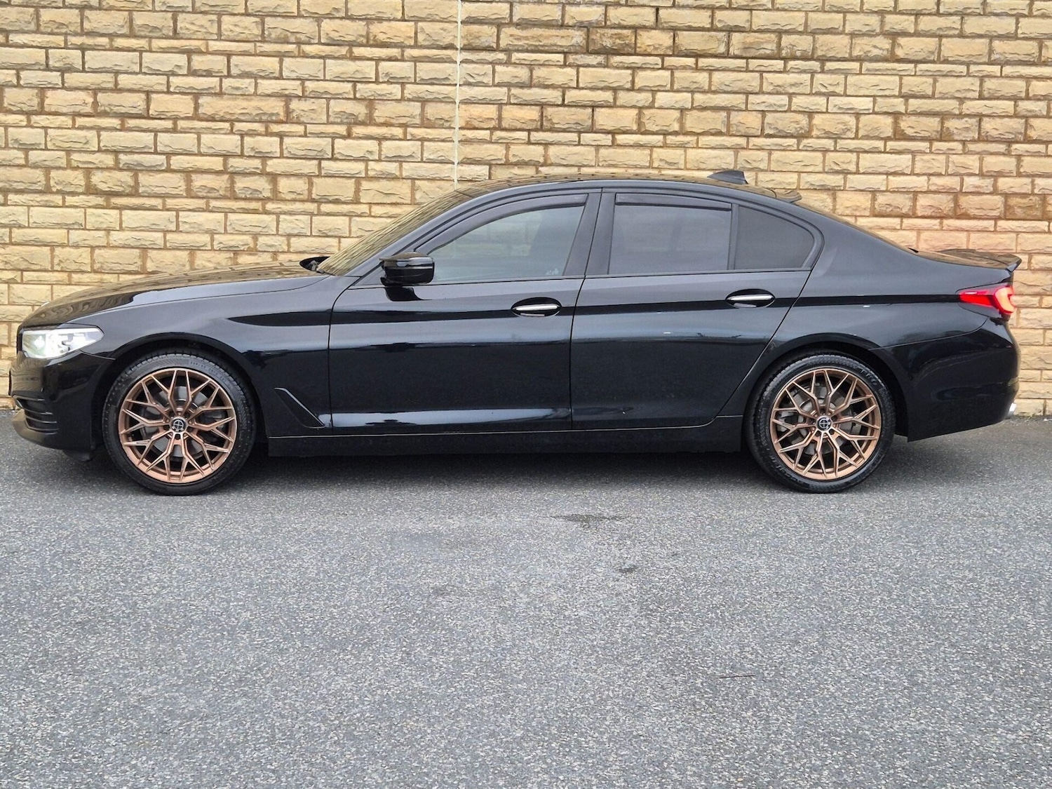 Used BMW 5 Series 2017 for sale - 76608930: Photo 29