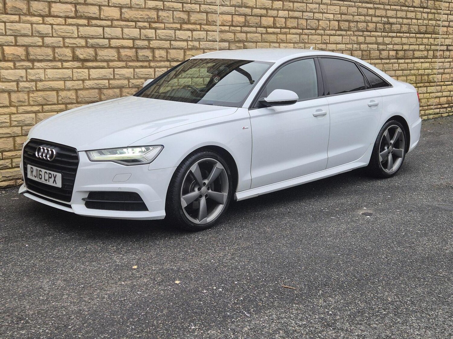 Used Audi A6 Saloon 2016 for sale - 77465588: Photo 35