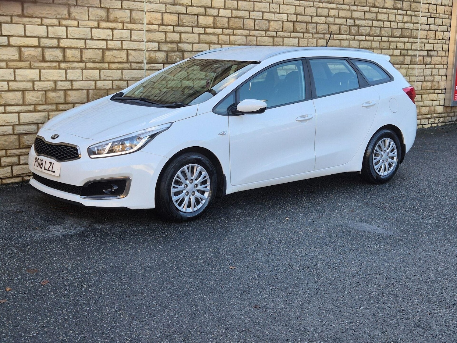 Used Kia Ceed 2024 for sale - 76719460: Photo 31