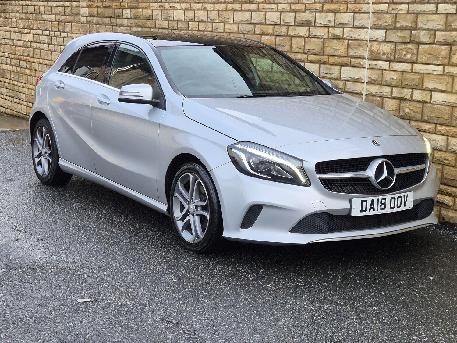 Used Mercedes-Benz A-Class 2018 for sale - 77465589: Photo 11