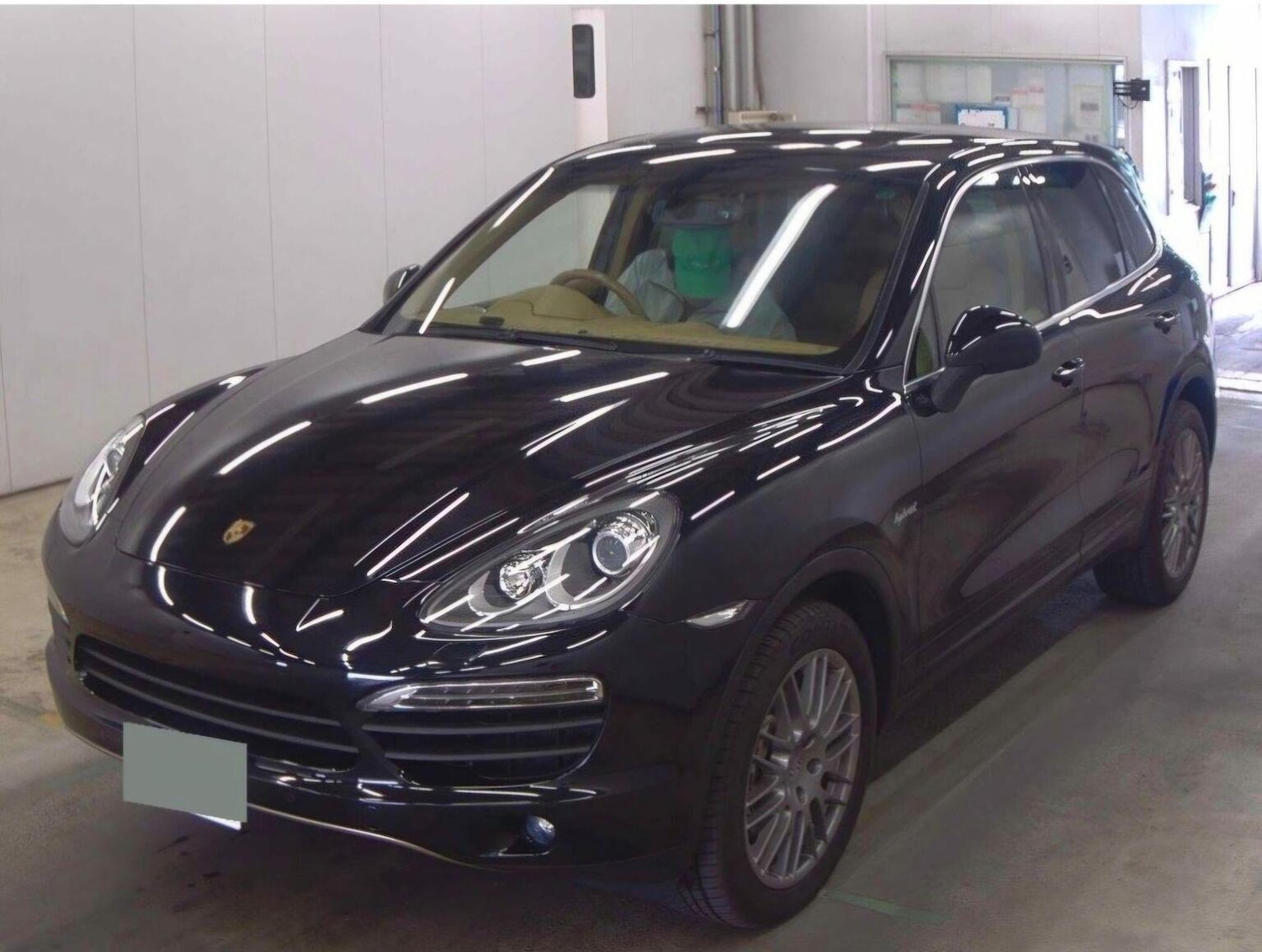 Used Porsche Cayenne 2013 for sale - 77979926: Photo 3