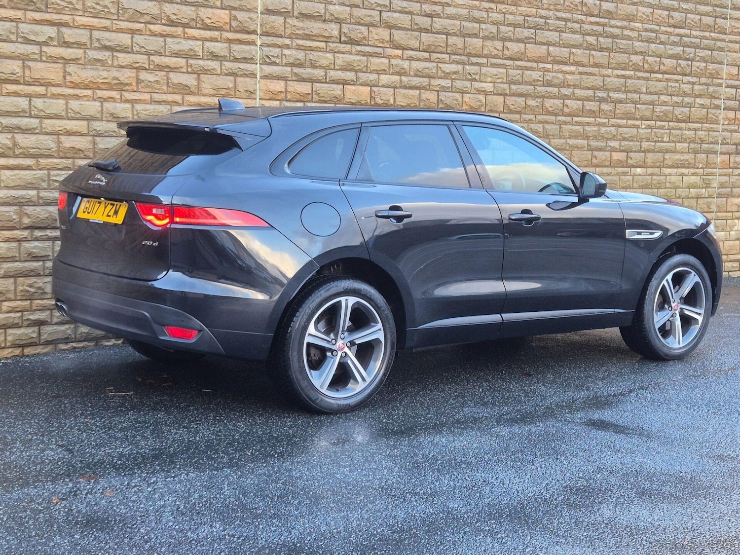 Used Jaguar F-Pace 2017 for sale - 76719456: Photo 17